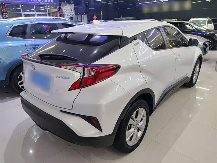 Toyota Izoa 2022 2022款 2.0L 奕行版