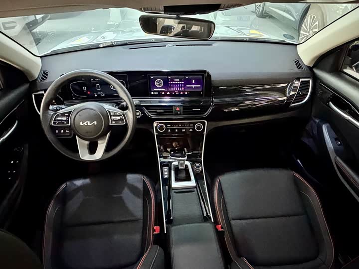 Kia Seltos 2023 2023款 1.5L CVT豪华版