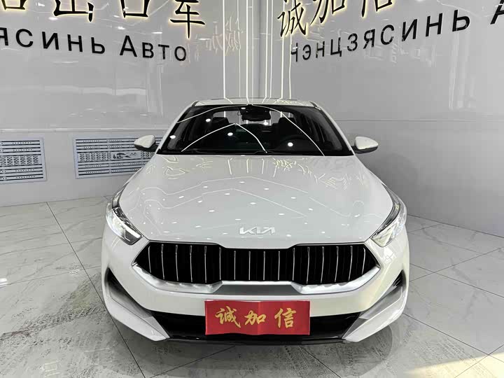 Kia K3 2021 2021款 改款 1.5L CVT时尚版