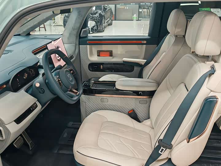 Zeekr Mix 2025 2025款 长续航智驾版