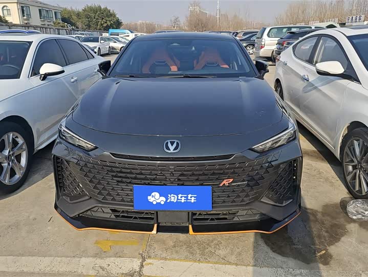 Changan UNI-V 2024 2024款 2.0T 经典运动型