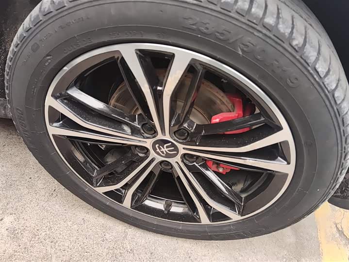 BYD Song Plus 2020 2020款 1.5T 自动尊贵型