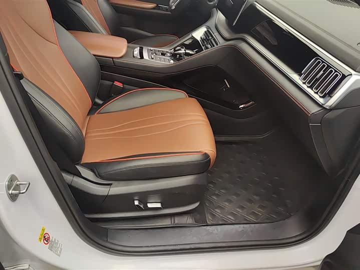 BYD Song Plus 2020 2020款 1.5T 自动尊贵型