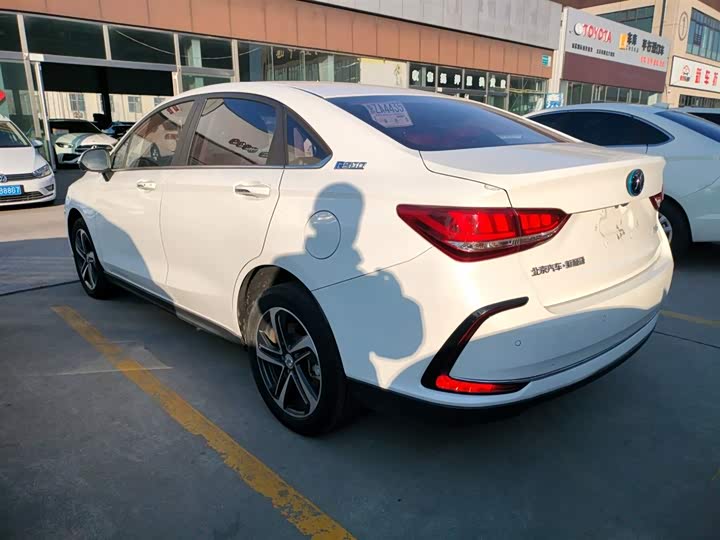 Beijing EU5 2020 2020款 京彩款 R500 智风版