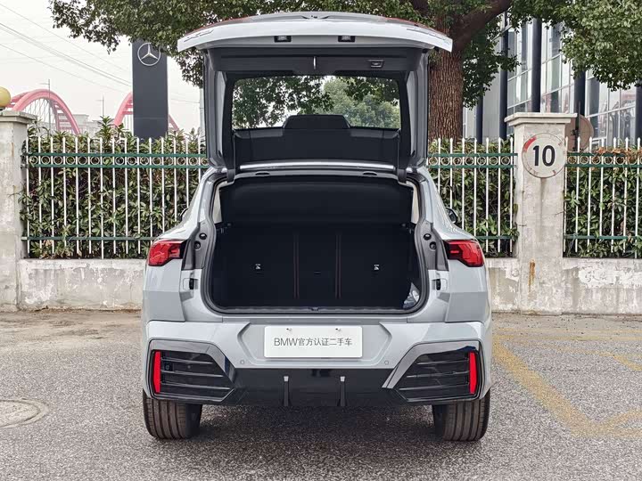 BMW X2 2025 2025款 sDrive25i M运动套装