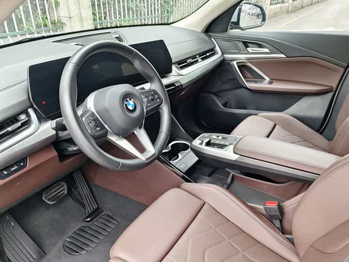BMW X2 2025 2025款 sDrive25i M运动套装