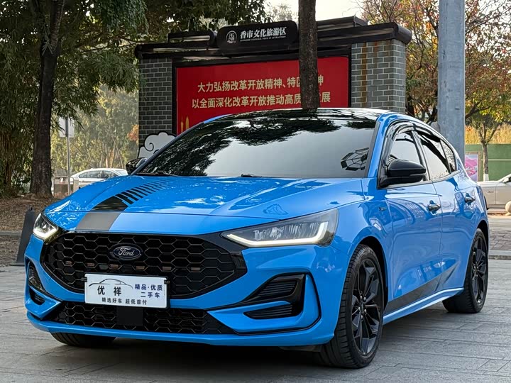 Ford Focus 2022 2022款 两厢 EcoBoost 180 自动S版