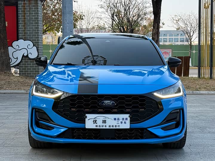 Ford Focus 2022 2022款 两厢 EcoBoost 180 自动S版