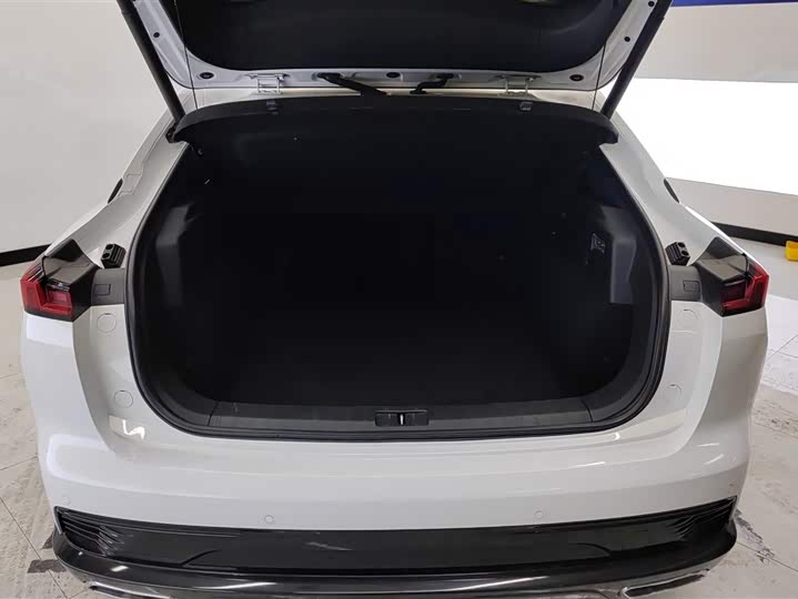 Bestune B70S 2022 2022款 1.5T 智潮统帅