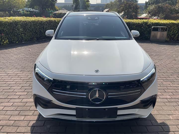 Mercedes-Benz EQA 2022 2022款 EQA 300 4MATIC 首发特别版