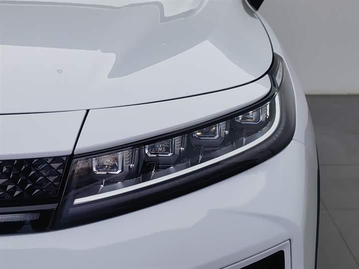 Exeed LX C-DM Hybrid 2022 2022款 1.5TCI-DHT 105KM乘风起版