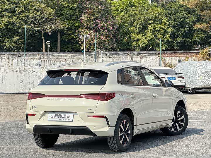BYD E2 2023 2023款 豪华型