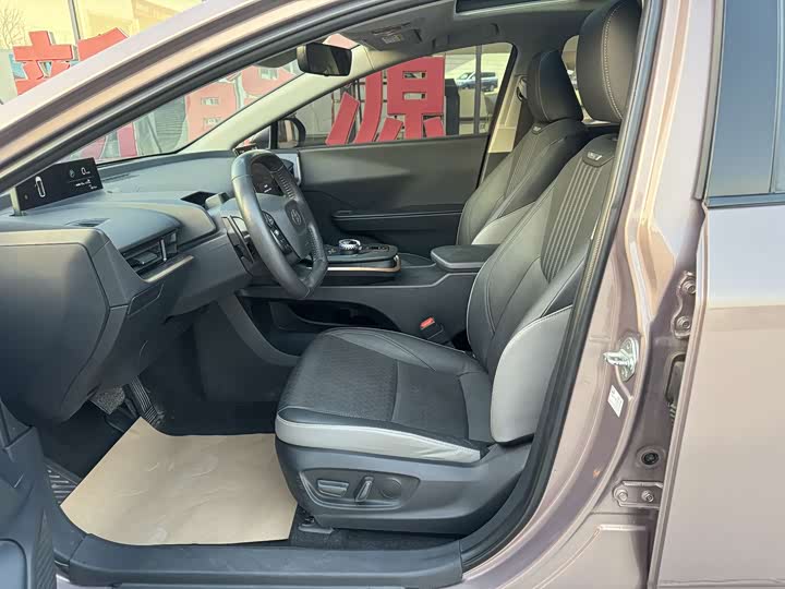 Toyota bZ3 2024 2024款 616km 长续航 Premium