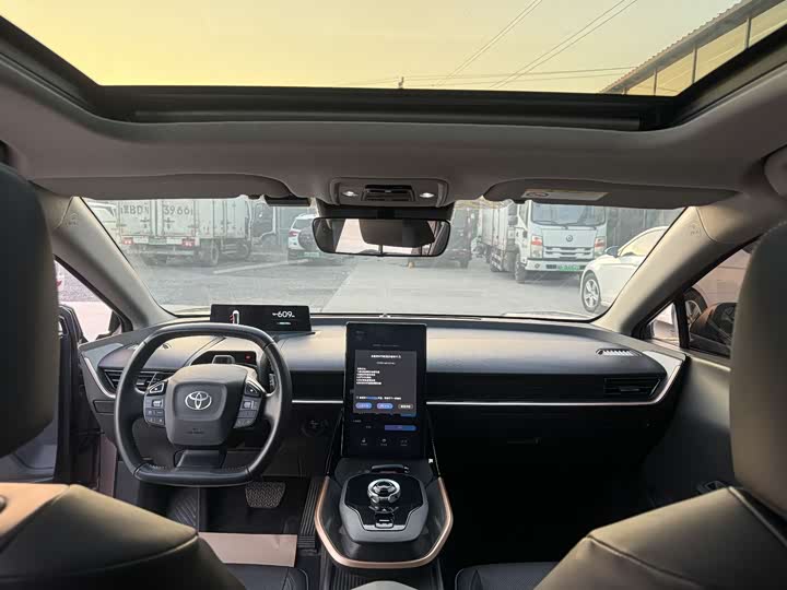 Toyota bZ3 2024 2024款 616km 长续航 Premium
