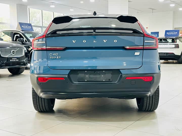 Volvo C40 2023 2023款 四驱高性能版 PRO