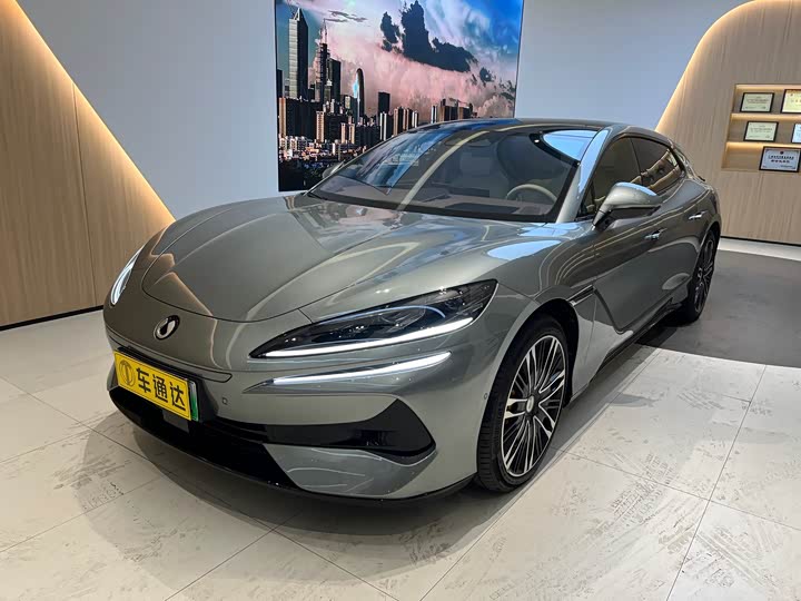 Denza Z9GT 2024 2024款 1100四驱Ultra版