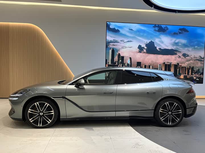 Denza Z9GT 2024 2024款 1100四驱Ultra版