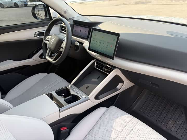 BYD Yuan Up 2025 2025款 301KM 领航型