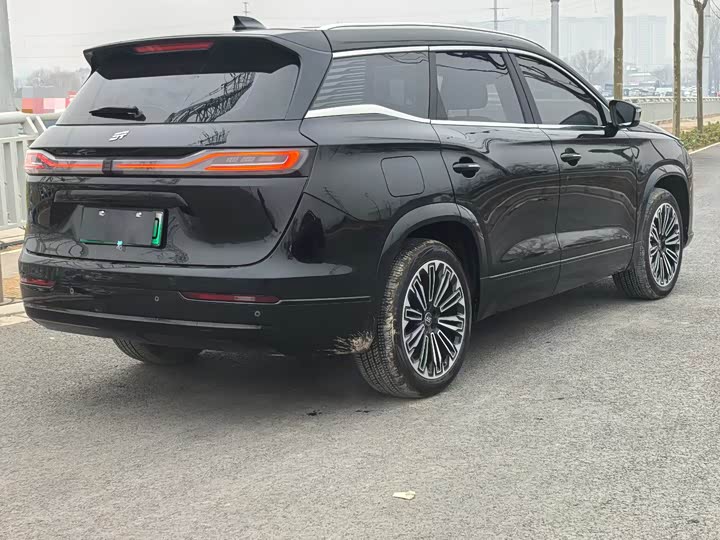 Jetour Shanhai L9 2025 2025款 1.5TD 2DHT 豪华版 6座