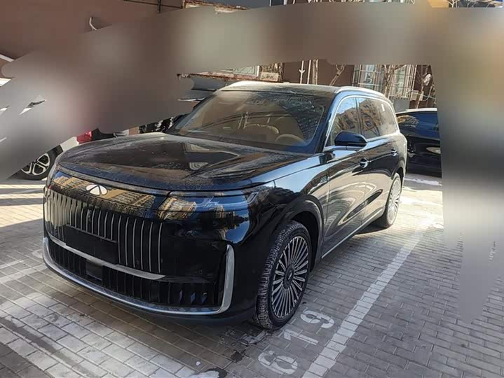 Exeed Sterra ET 2025 2025款 增程 240 Pro四驱高速辅助驾驶