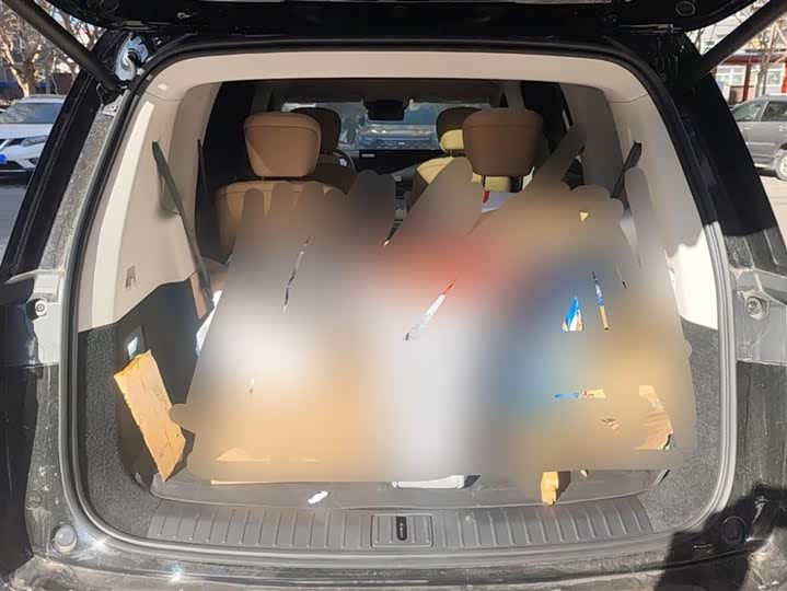 Exeed Sterra ET 2025 2025款 增程 240 Pro四驱高速辅助驾驶