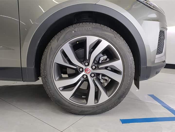 Jaguar E-Pace 2024 2024款 进取运动版 R-DYNAMIC S