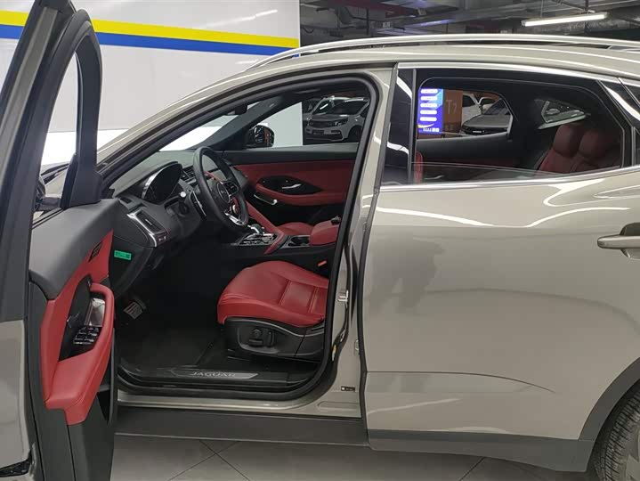 Jaguar E-Pace 2024 2024款 进取运动版 R-DYNAMIC S