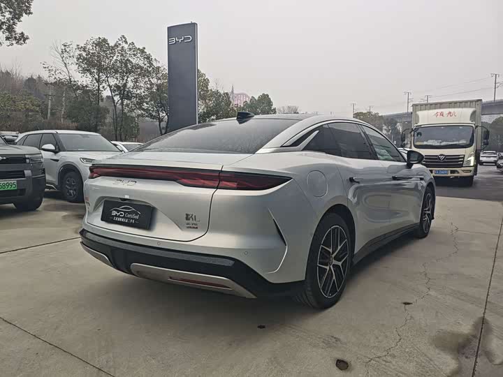 BYD Han L 2025 2025款 EV 四驱激光雷达旗舰型