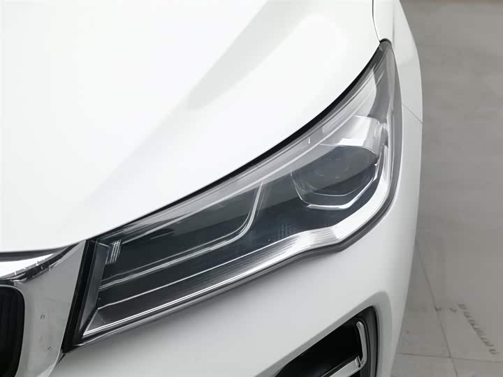 Geely Emgrand 2025 2025款 第4代 1.5L 手动龙腾版