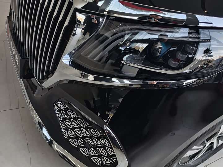 Mercedes-Benz Vito 2024 2024款 2.0T 商务版 7座