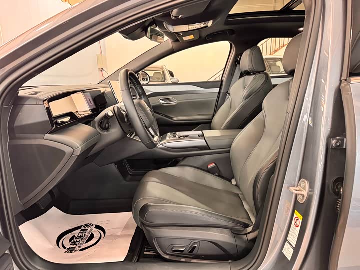 BYD Qin L 2025 2025款 EV 545KM超越型