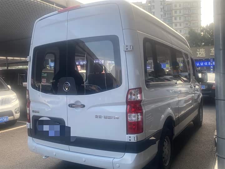 Foton Tuyano 2021 2021款 2.0T手动通途长轴中顶3座4F20TC3