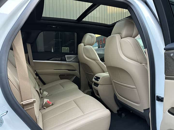 Cadillac XT5 2025 2025款 2.0T 尊贵型