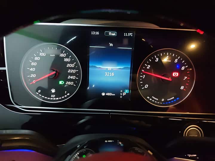 Mercedes-Benz Vito 2024 2024款 2.0T 精英版 7座