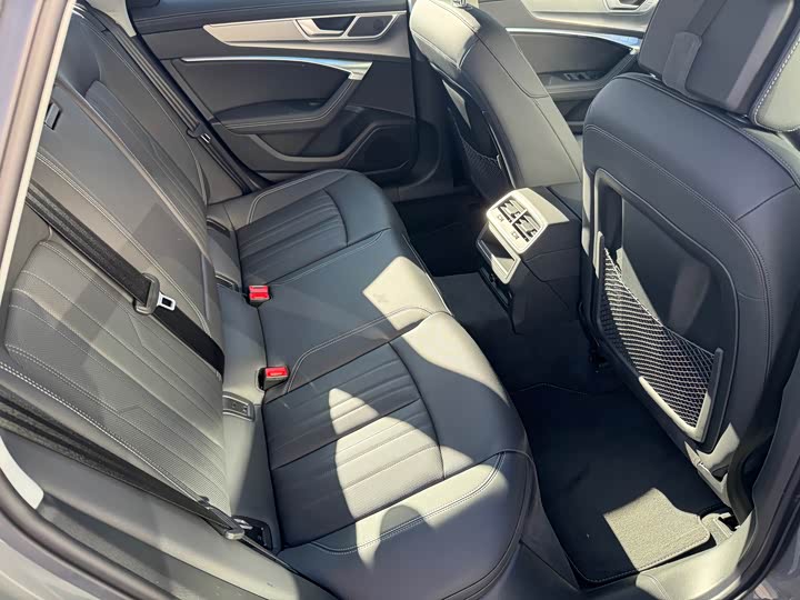 Audi A6 2024 2024款 allroad quattro 55 TFSI 尊享越野型