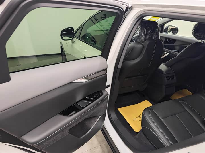 Cadillac Optiq 2024 2024款 标准续航版