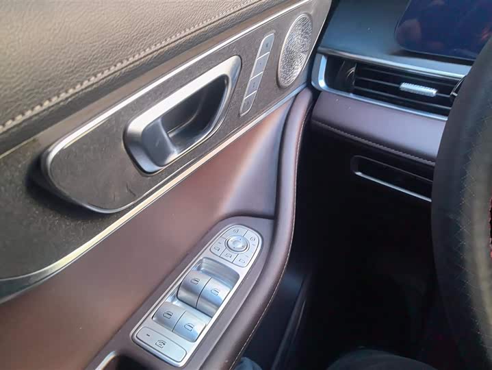 Chery Tiggo 8 Pro 2024 2024款 冠军版 390T 两驱傲视版 5座