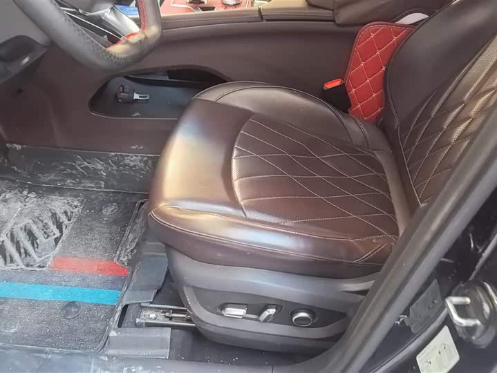 Chery Tiggo 8 Pro 2024 2024款 冠军版 390T 两驱傲视版 5座