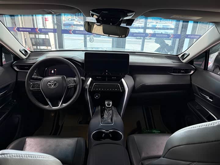 Toyota Venza 2024 2024款 2.0L CVT两驱尊贵版