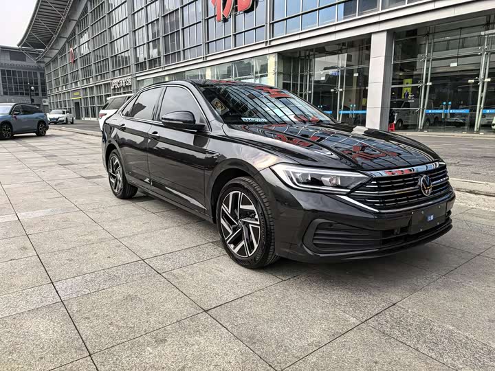 Volkswagen Sagitar L 2025 2025款 改款三 300TSI DSG超越版