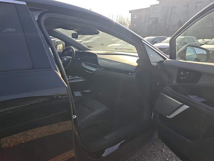 Cadillac Optiq 2024 2024款 标准续航版