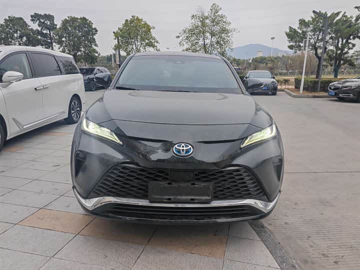 Toyota Venza 2023 2023款 2.5L智能电混双擎 两驱尊贵版