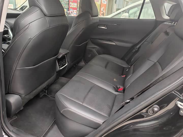 Toyota Venza 2023 2023款 2.5L智能电混双擎 两驱尊贵版