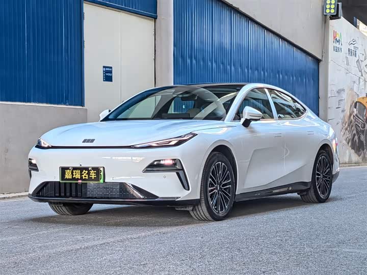 Geely Galaxy Starshine 8 EM-i 2025 2025款 130km EM-i 尊享版