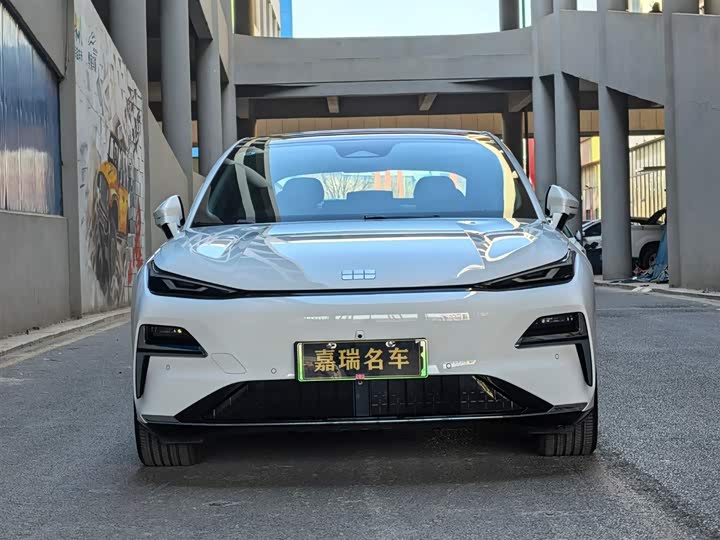 Geely Galaxy Starshine 8 EM-i 2025 2025款 130km EM-i 尊享版