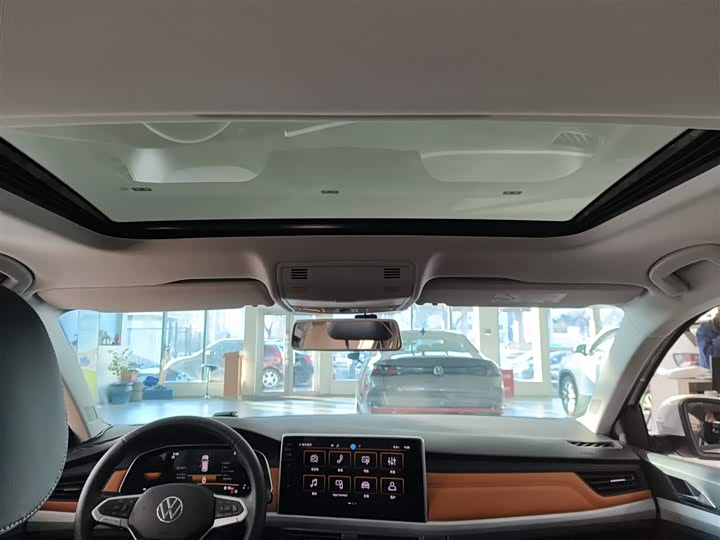 Volkswagen Bora 2025 2025款 200TSI DSG悦行导航版