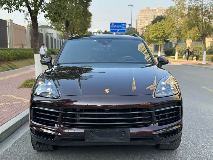 Porsche Cayenne Hybrid 2023 2023款 Cayenne E-Hybrid 2.0T 铂金版