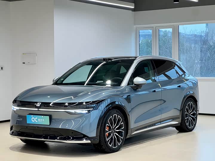 Zeekr 7X 2025 2025款 100kWh 长续航四驱智驾版