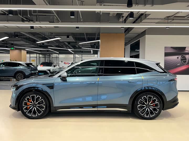 Zeekr 7X 2025 2025款 100kWh 长续航四驱智驾版