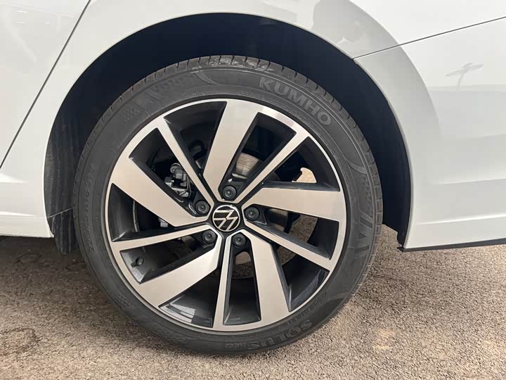 Volkswagen Sagitar L 2025 2025款 改款 300TSI DSG超越版